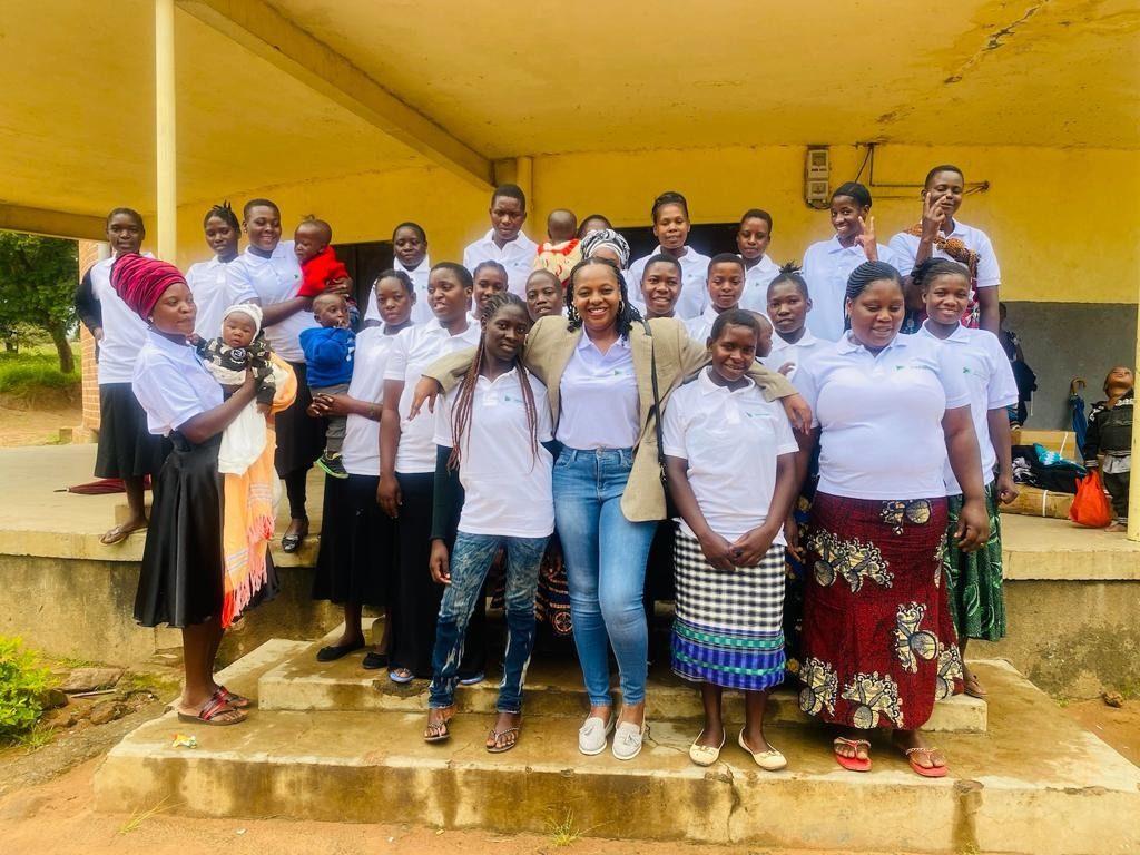 Teenage mothers and their children at a FOMO Initiative empowerment centre